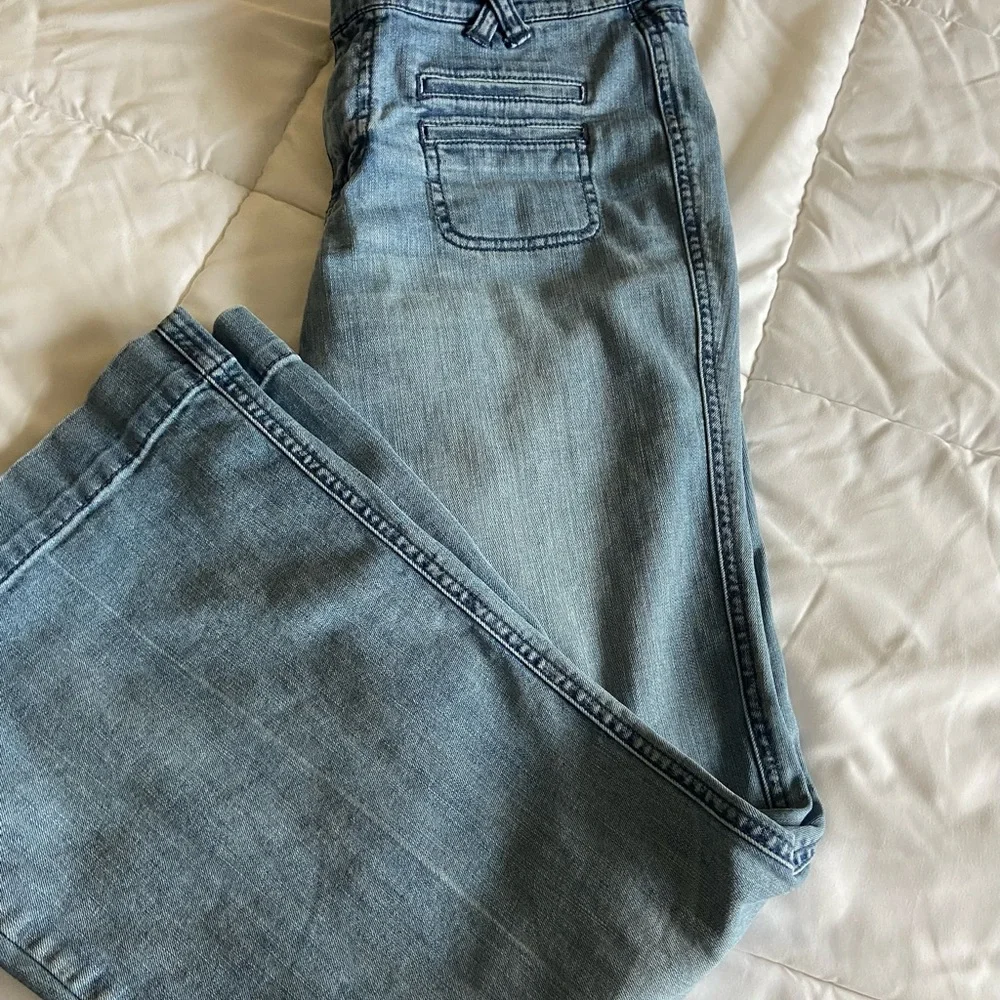 WHBM Noir flare jeans - Picture 8 of 8